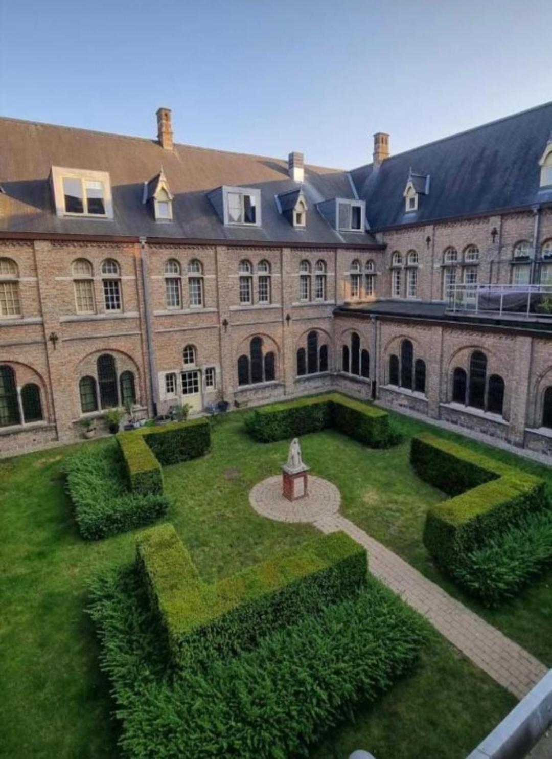 The Carmelite Apartment Ypres Exterior foto